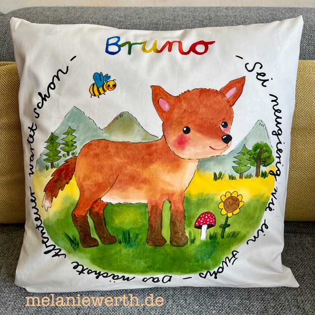 kleiner Fuchs mit Bergen, Kissen zur Geburt, individuelles Geburtsgeschenk